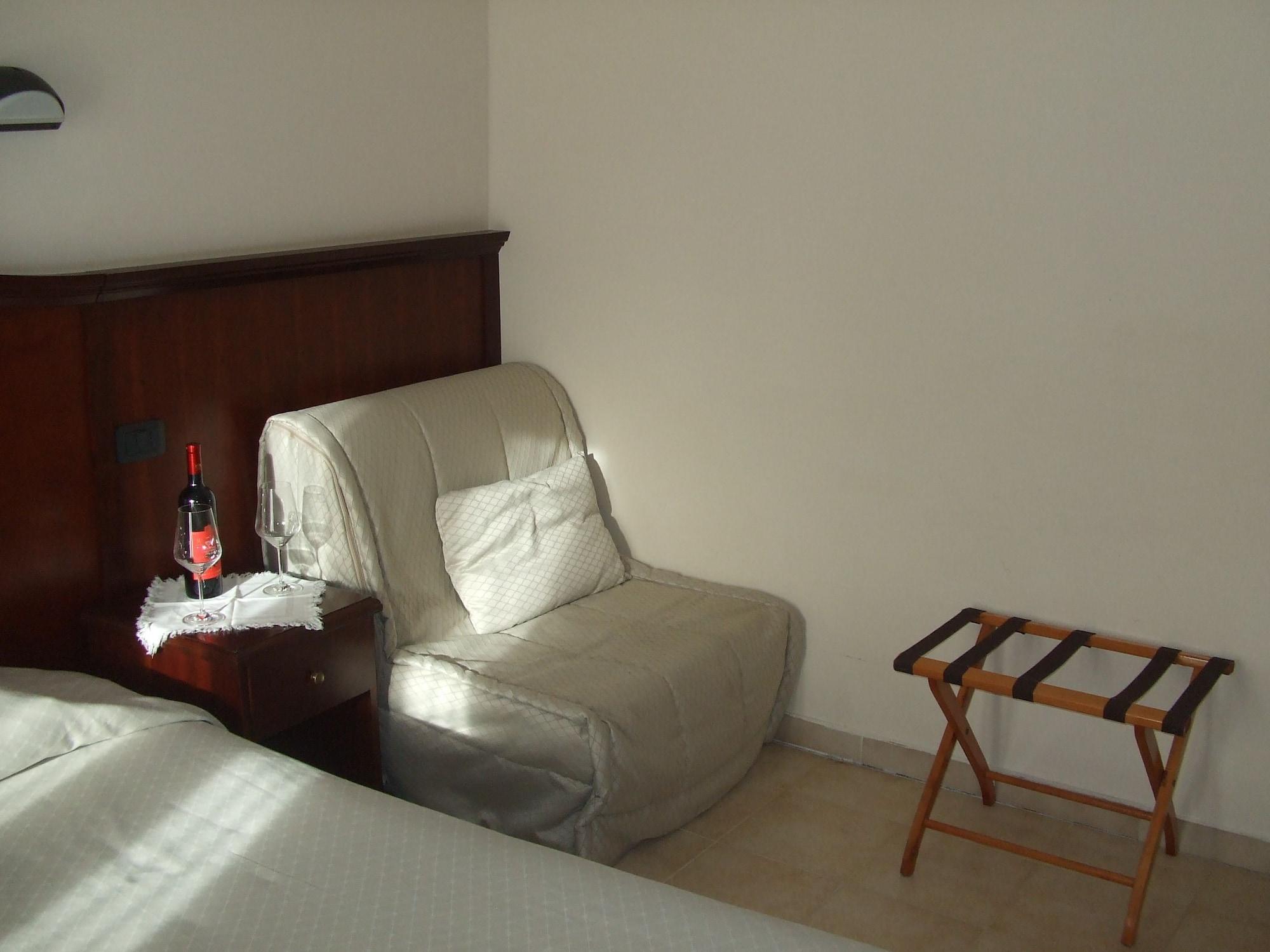 Hotel Stella Del Sud Калазетта Экстерьер фото